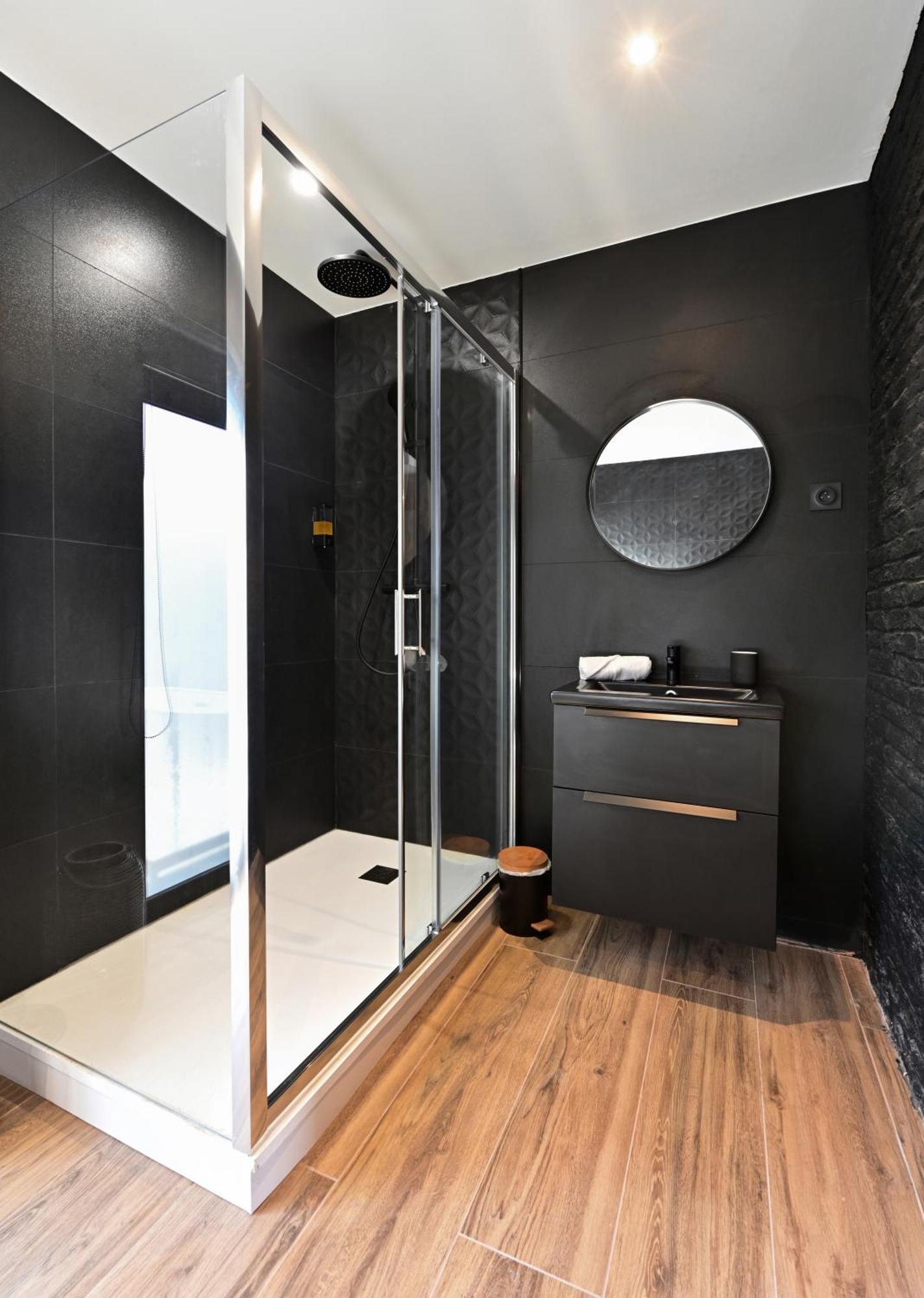 Villa Incroyable 5 Etoiles 7 Minutes Du Centre De Lille